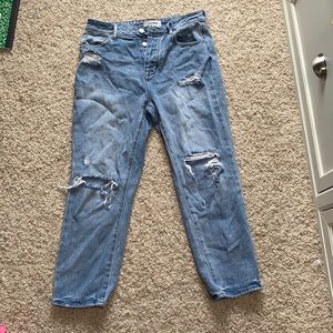 women’s jeans (mom jean)
